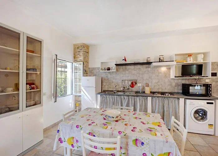 Casetta Antonella بيت للعطل Lecchiore